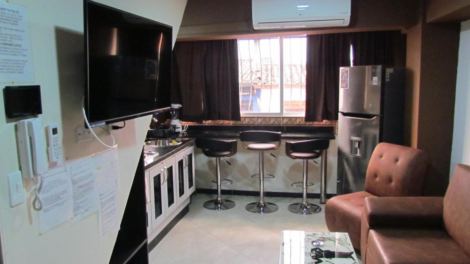 Apartamentos En El Poblado 메딜린 객실 사진