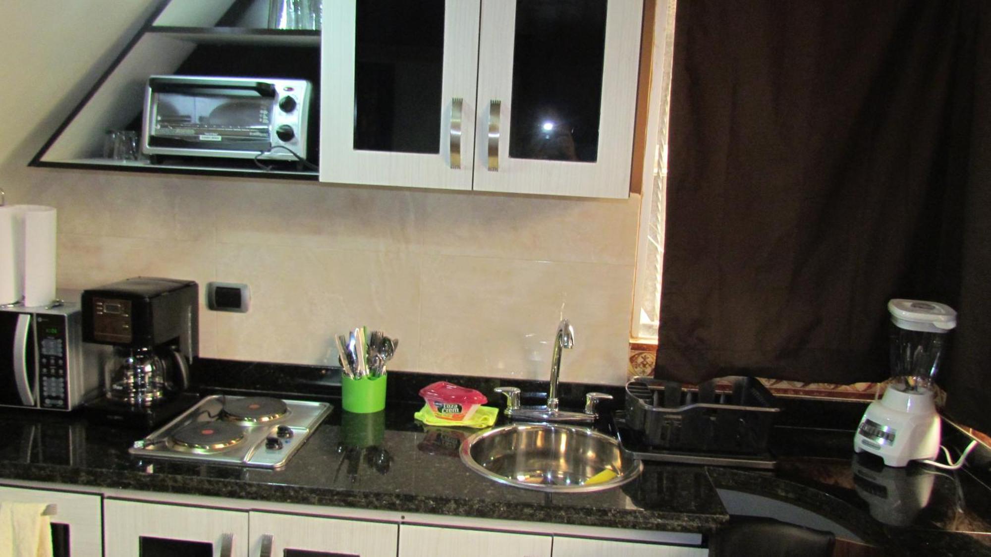 Apartamentos En El Poblado 메딜린 객실 사진
