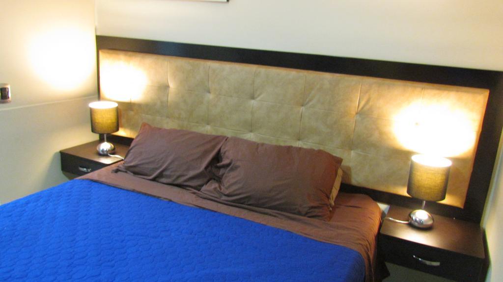 Apartamentos En El Poblado 메딜린 외부 사진