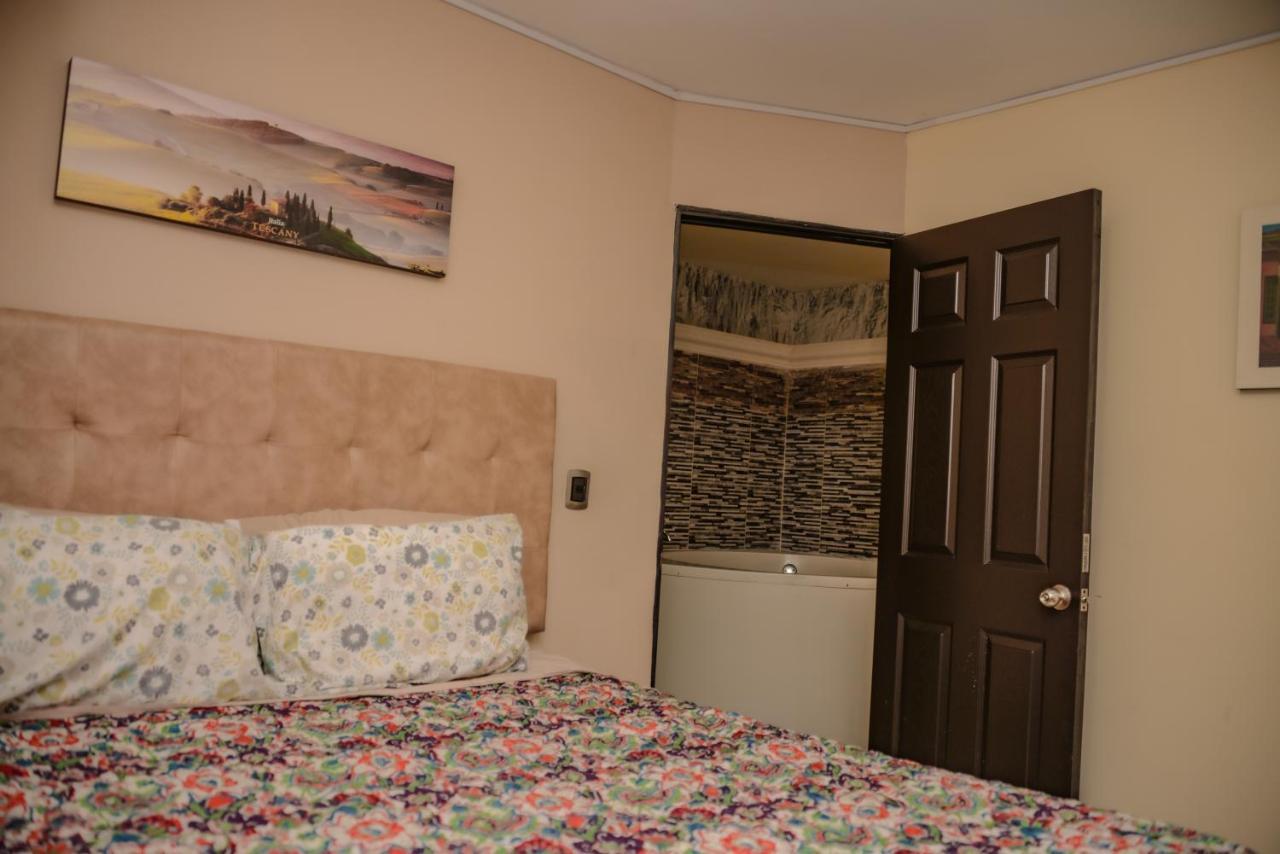 Apartamentos En El Poblado 메딜린 외부 사진